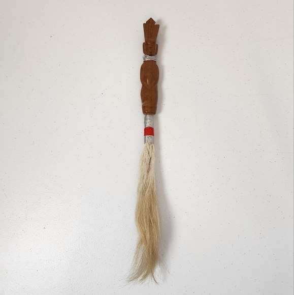 Vintage Fly Whisk Tool Primitive Collectible Wood Carved Cow Hair Africa Tribal - Picture 1 of 5